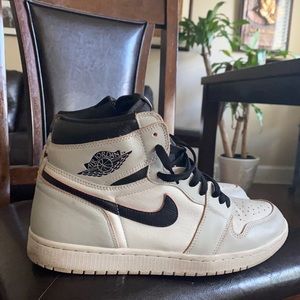 Nike air Jordan’s high top